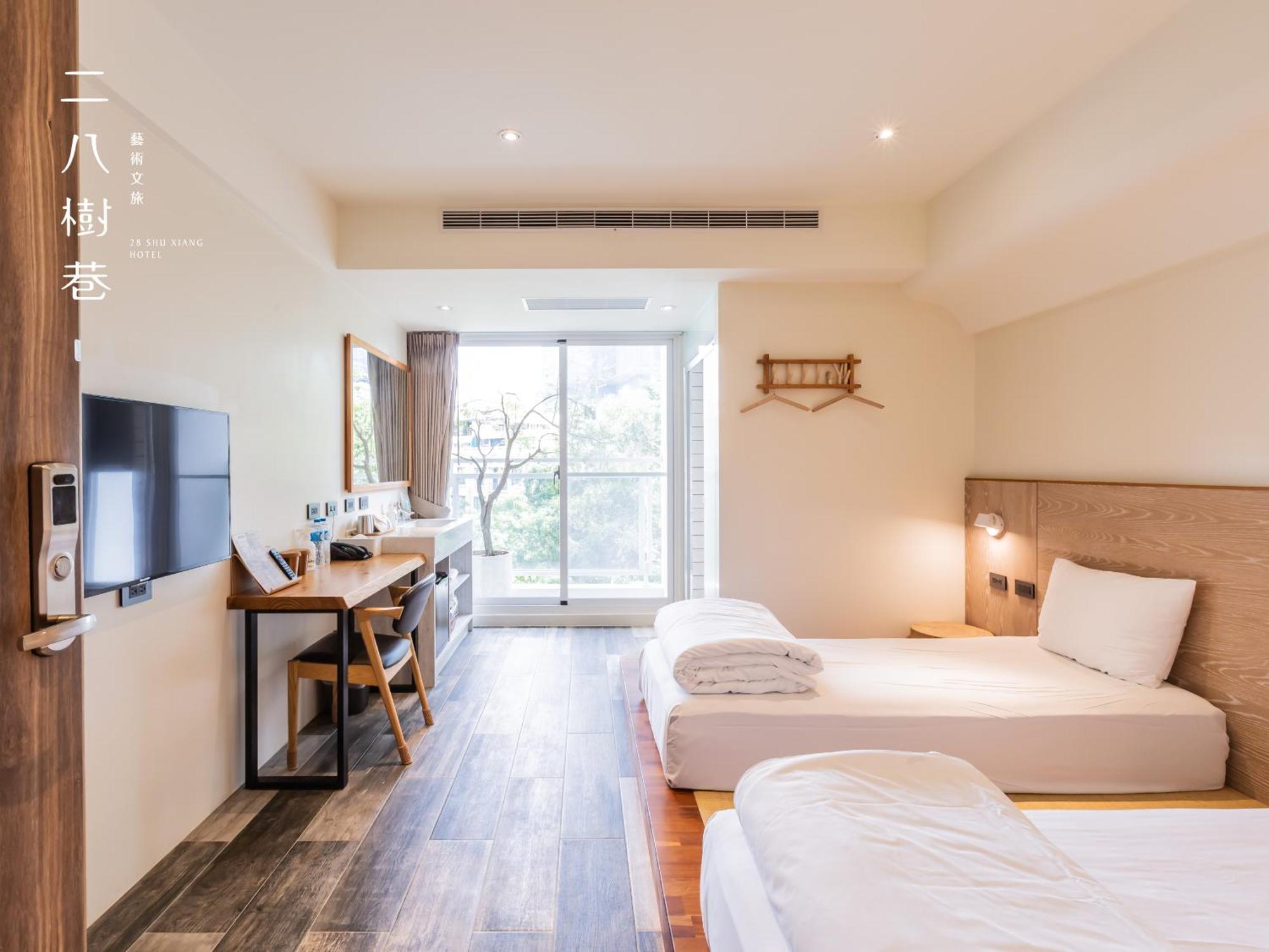 28 Shu Xiang Hotel Taichung Exterior photo